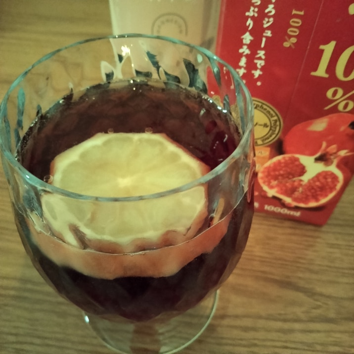 クエン酸入り!ザクロ炭酸ジュース